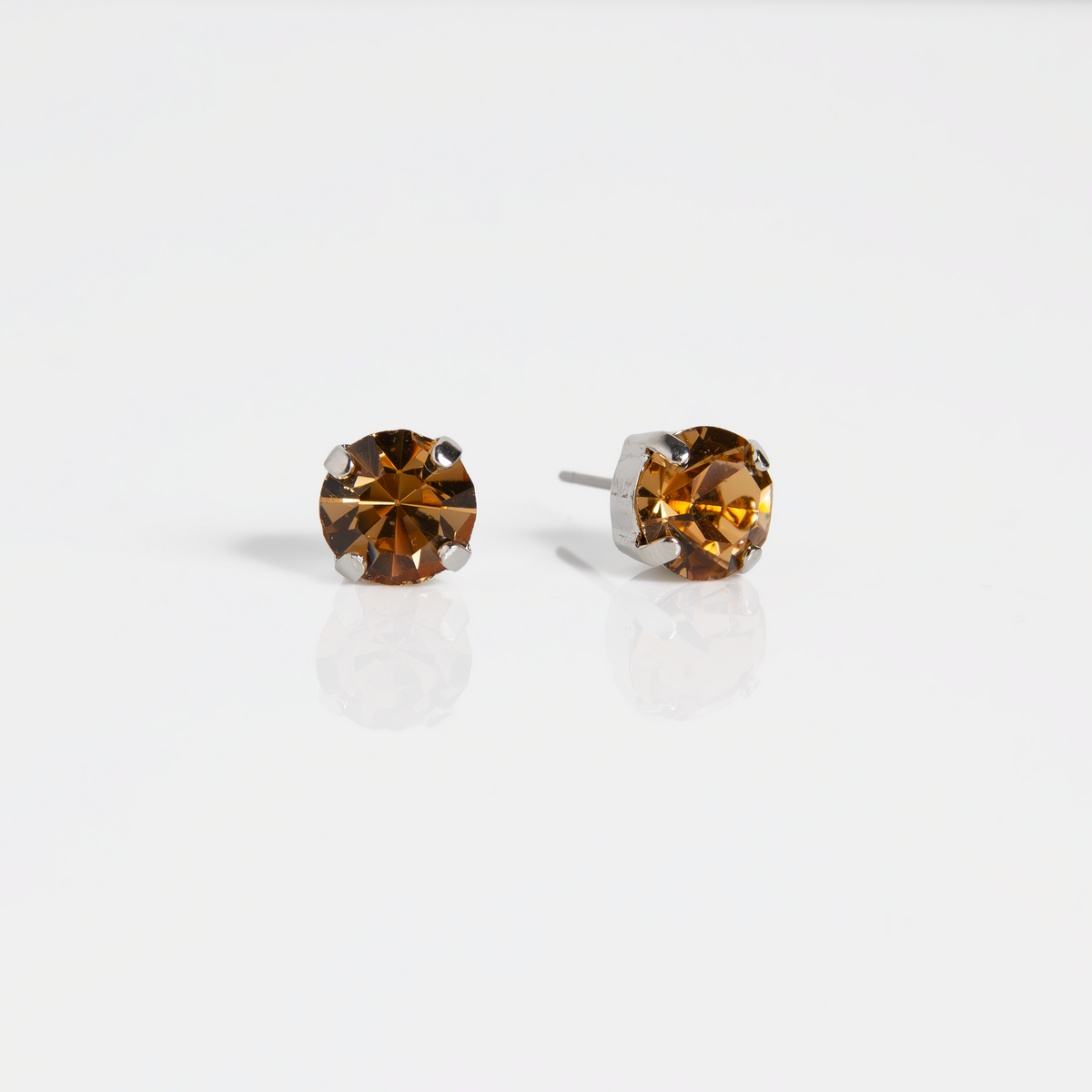 Mariana Single Light Colorado Topaz on Rhodium Stud Main image
