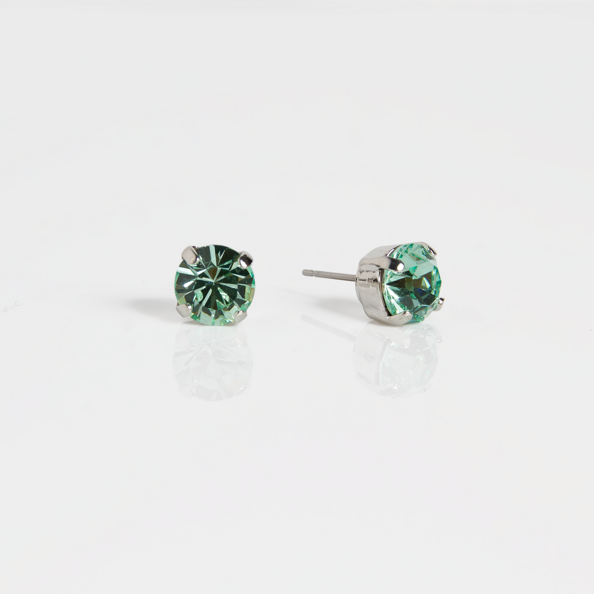 Mariana Single Chrysolite on Rhodium Stud Main image