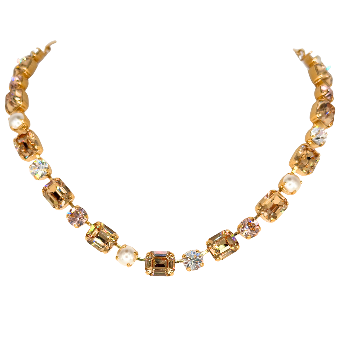 Mariana Emerald/Round Necklace Pearl Compact on  Gold
