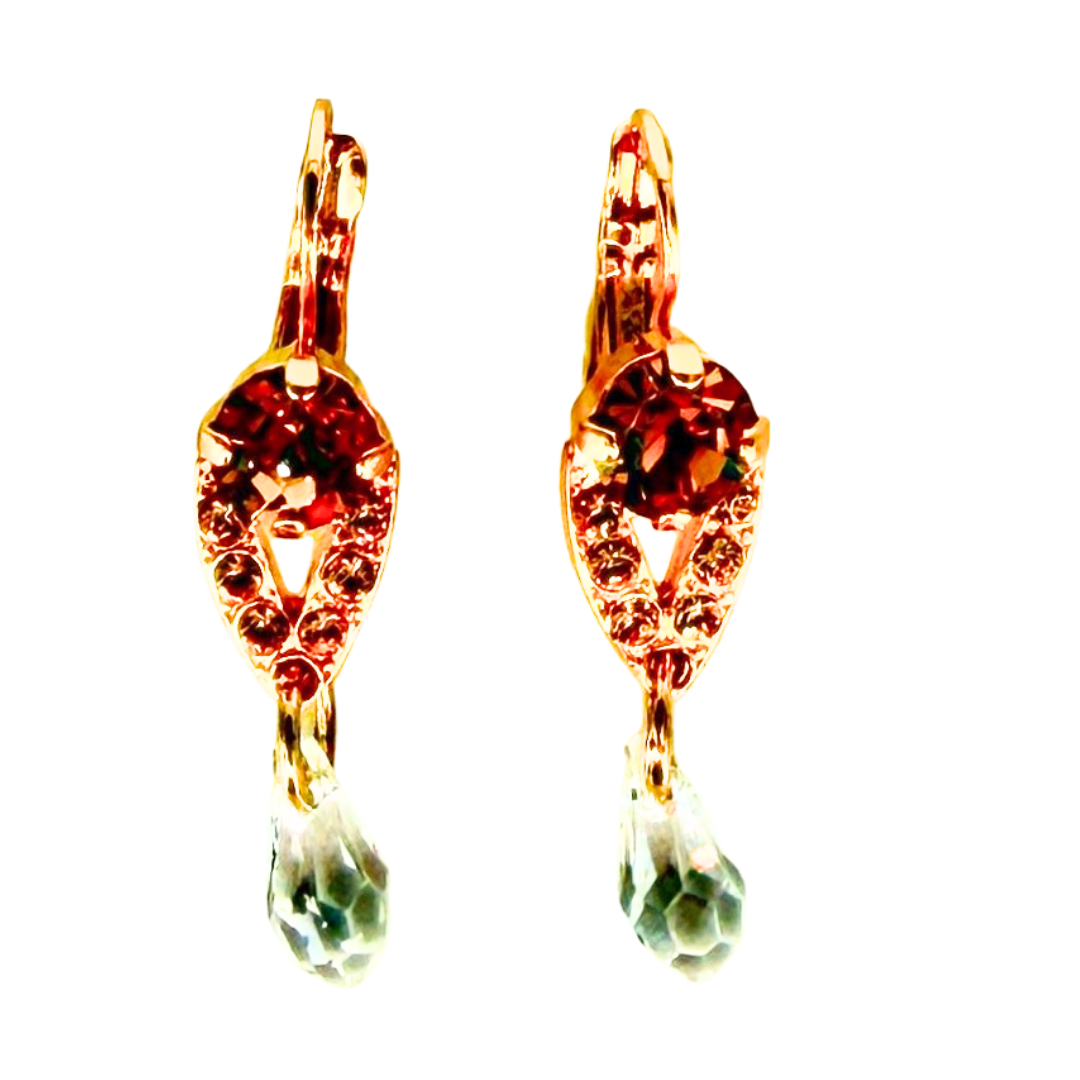 Mariana Embellished Drop Earring Pearl Compact on Gold