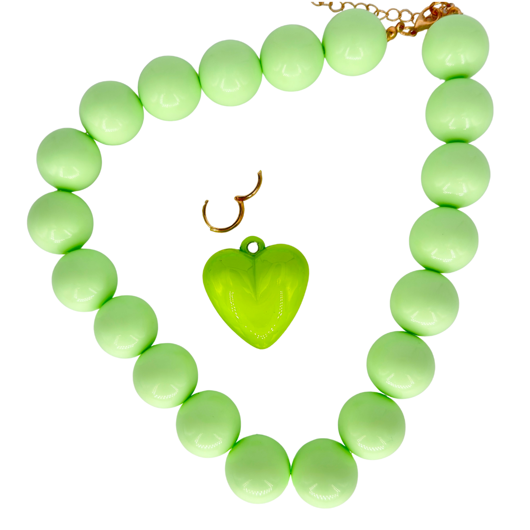 Peridot Green Acrylic Bauble Bead Statement Necklace With Removable  Heart Secondary image