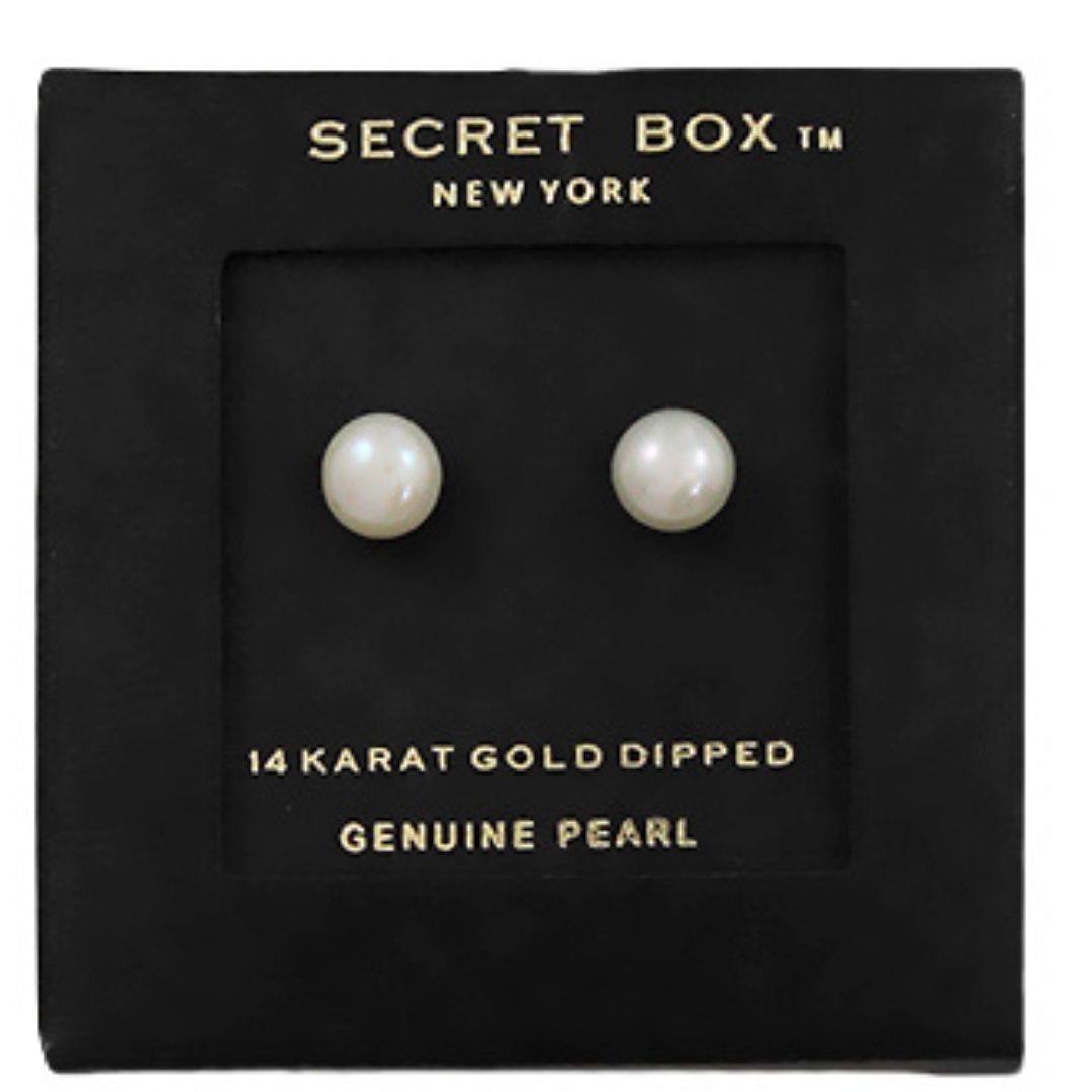 Pearl Stud Earring on Gold Post