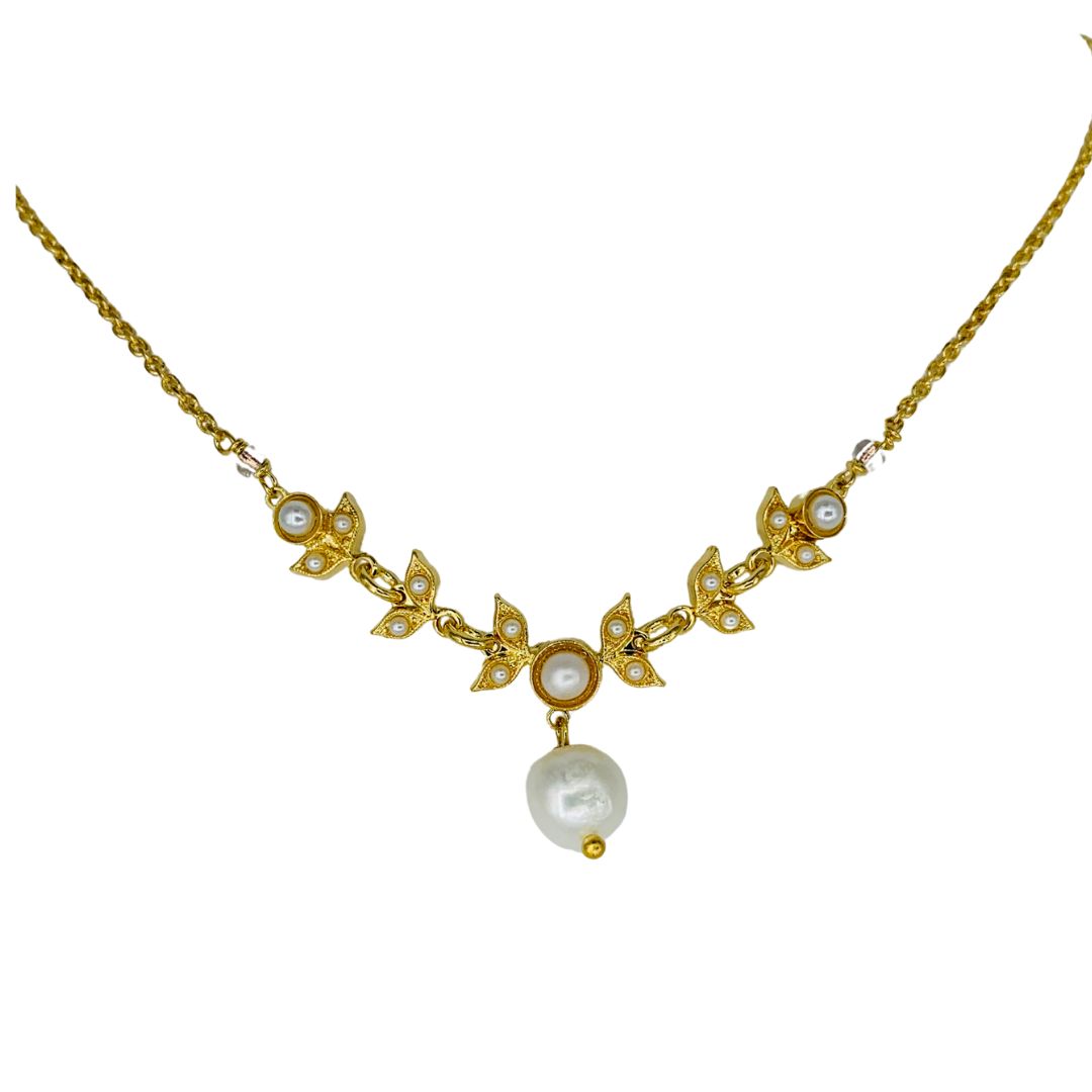 Mariana Classic Delicate Pearl Necklace on Gold